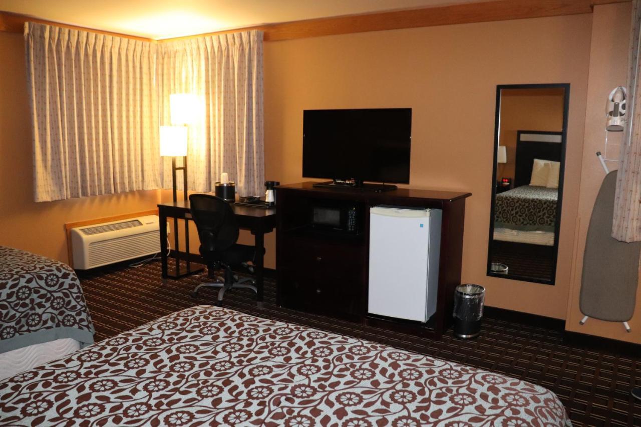 Prairie Inn Holmen La Crosse Area Bagian luar foto