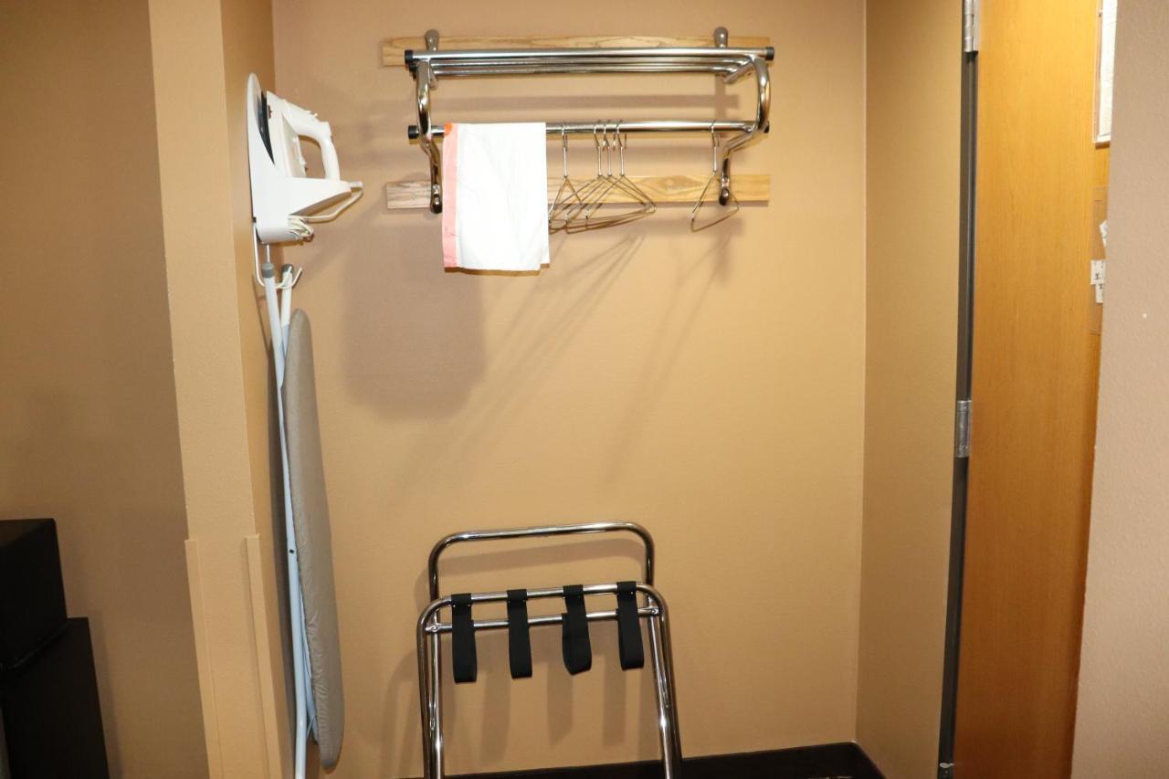Prairie Inn Holmen La Crosse Area Bagian luar foto